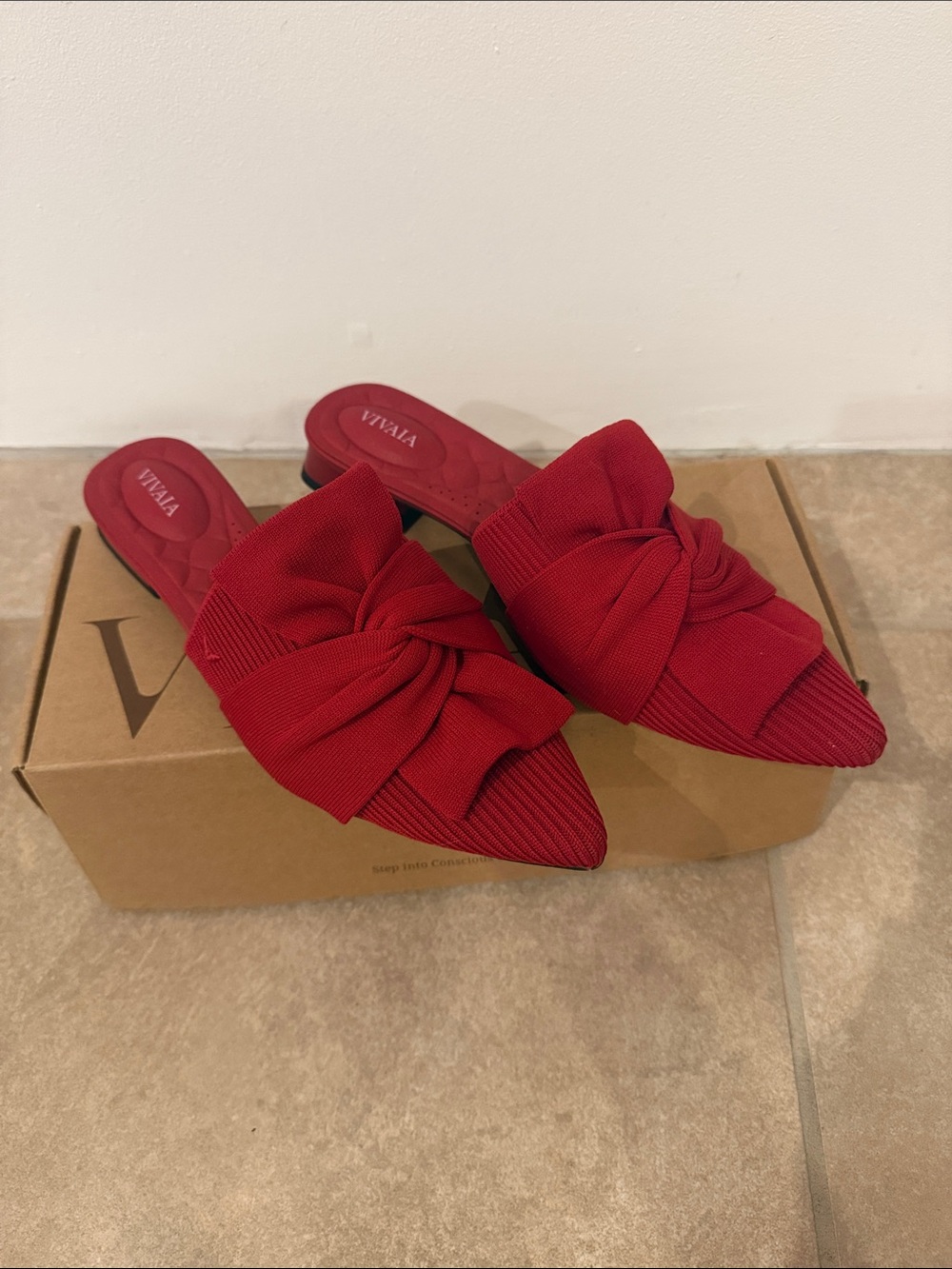 Vivaia Yaffa Pro Mules Ruby Red LIKE NEW